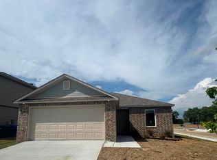 1206 Agogo Ln, Conway, AR 72034