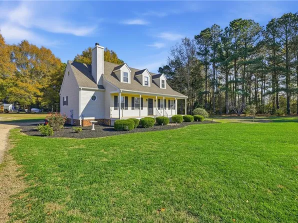 19263 Oliver Dr, Smithfield, VA 23430