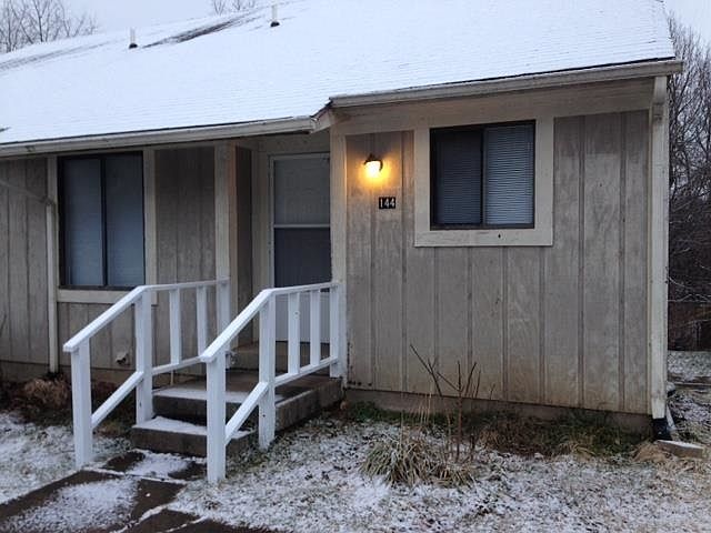 1st image of 144 Mockingbird Dr