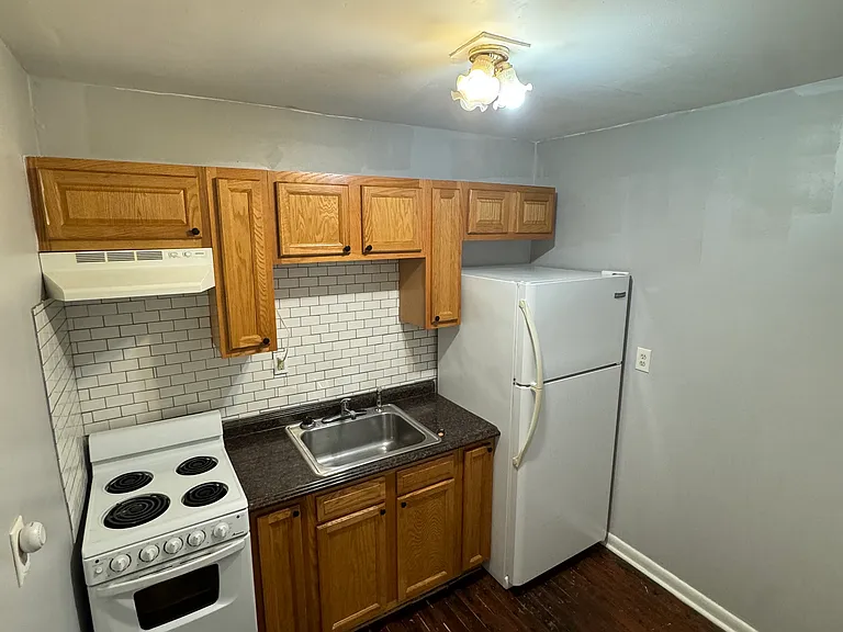1114 Garvin Pl #2 — Photo 4