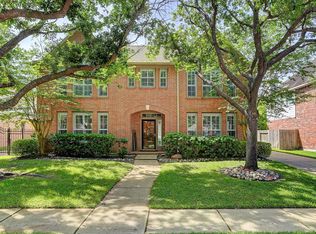 2514 Princeton Dr, Pearland, TX 77584