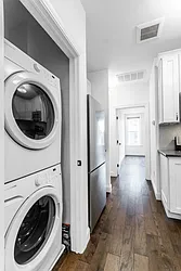 Rented by TASHIRO REAL ESTATE INC