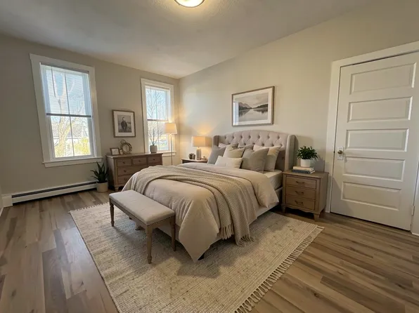26 Saint James St #26, Newton, MA 02458