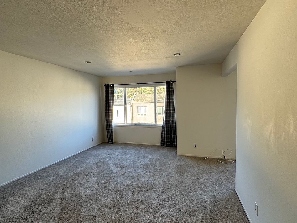1st image of 1811 9th Ave