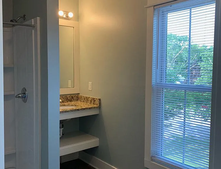 851 Watson St SW #2 — Photo 6