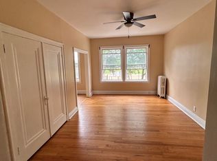2240 W Sunnyside Ave #2, Chicago, IL 60625