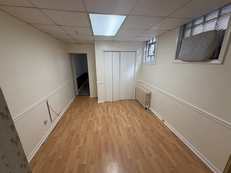 2564 E Allegheny Ave #1 — Photo 3