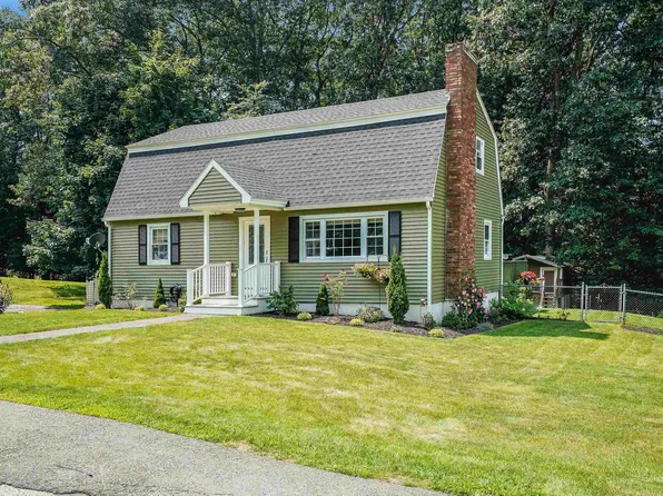 35 Bedard Avenue, Derry, NH 03038