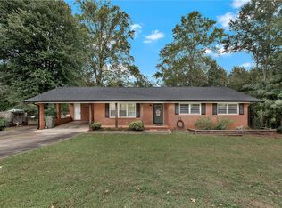 117 Karen Dr, Clemson, SC 29631