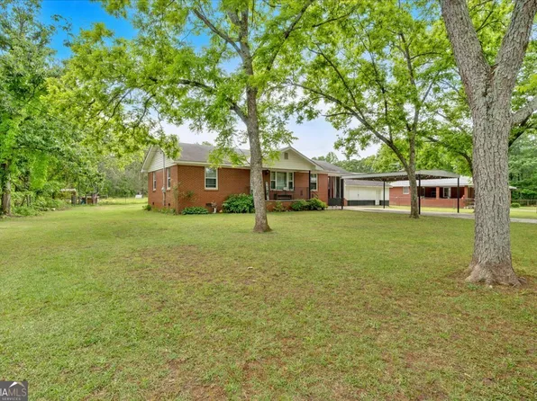 7783 Cantrell Rd, Douglasville, GA 30135