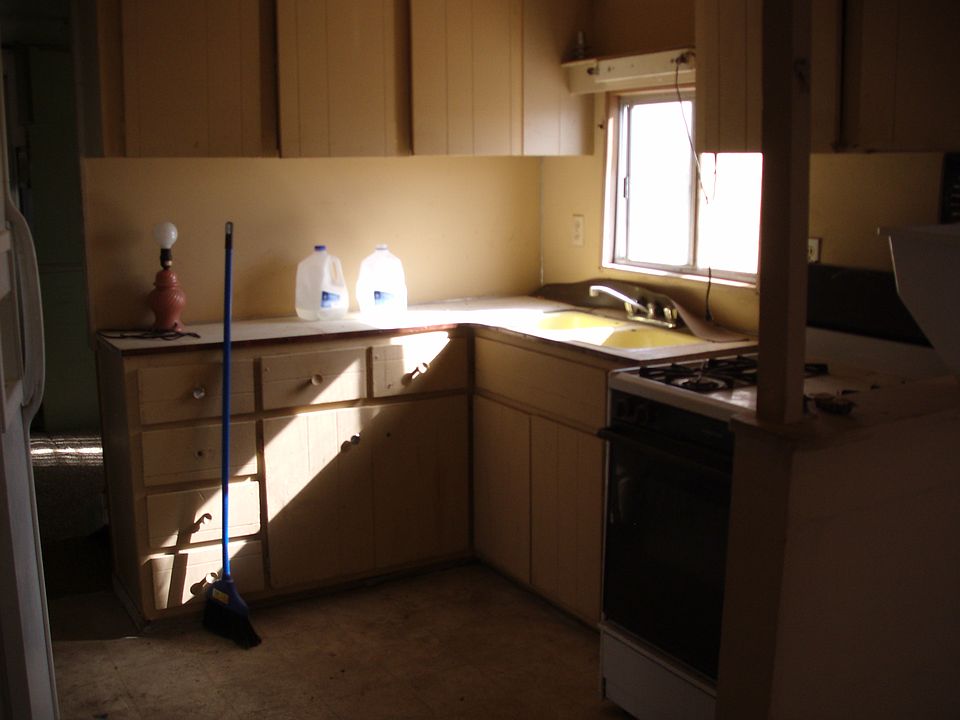 1st image of 601 Malibu Ct