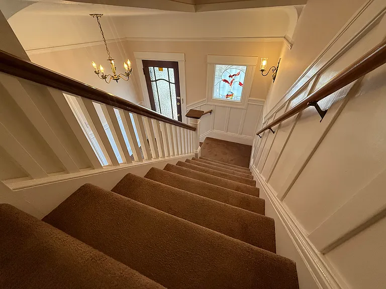 1714 Castro St — Photo 11