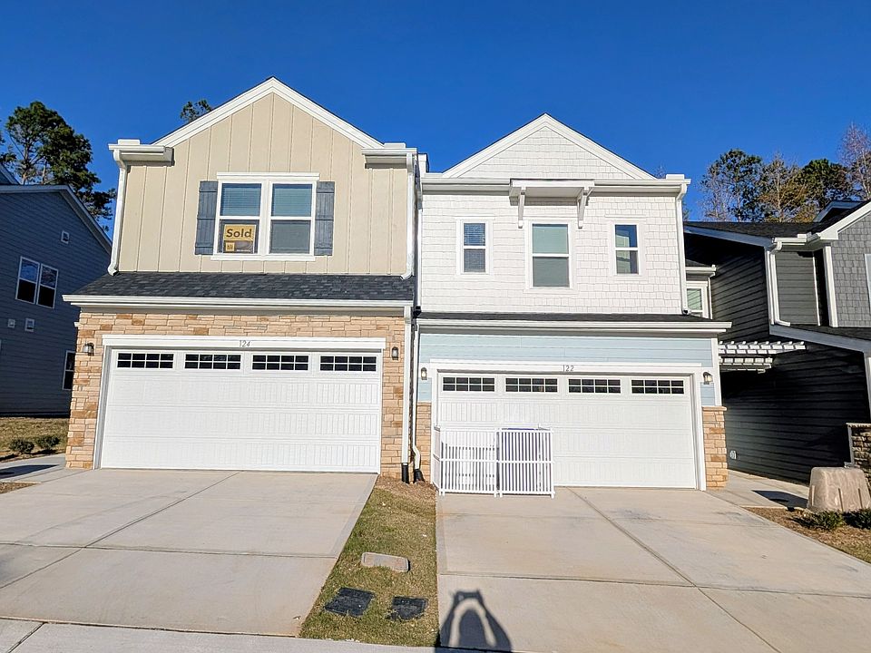 1st image of 124A Malbec Dr
