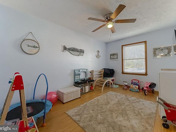 5th image of 20867 Sandstone St