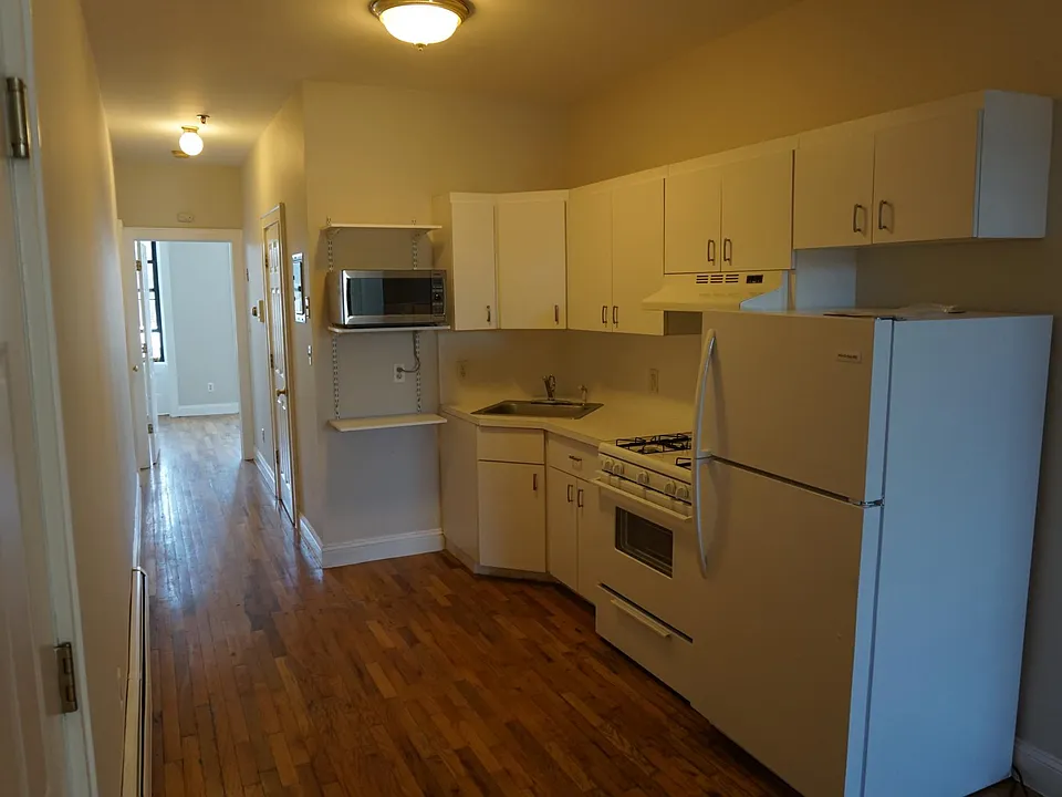 819 Park Ave #10