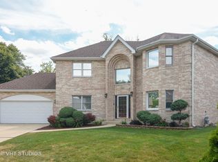 711 S Yale Ave, Arlington Heights, IL 60005