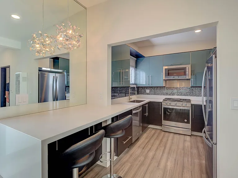 1702 Hermosa Ave #10 — Photo 4
