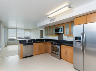 1009 Kapiolani Blvd APT 2203, Honolulu, HI 96814