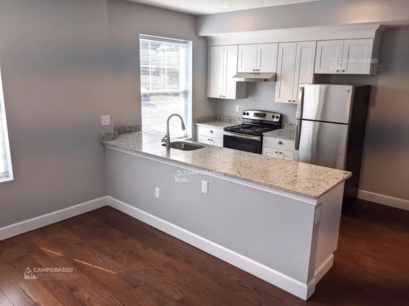 483 Summer St #302, Arlington, MA 02474