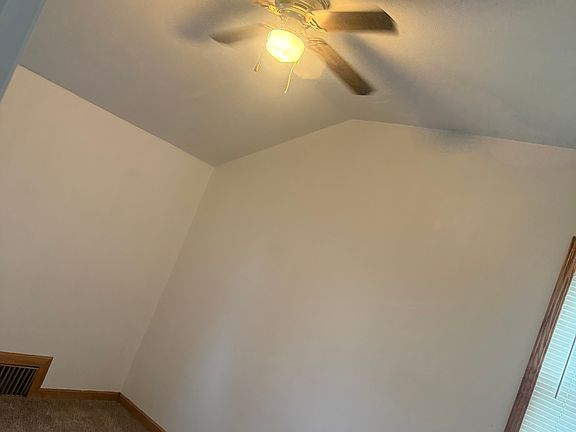 4th image of 3662 S 46th St
