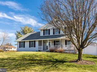 2727 Rowe Rd, New Windsor, MD 21776