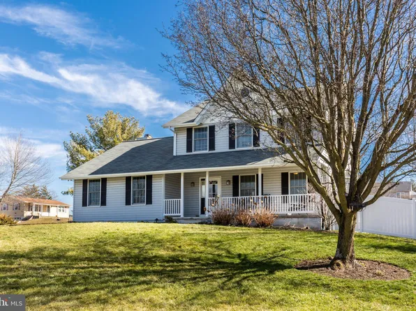 2727 Rowe Rd, New Windsor, MD 21776