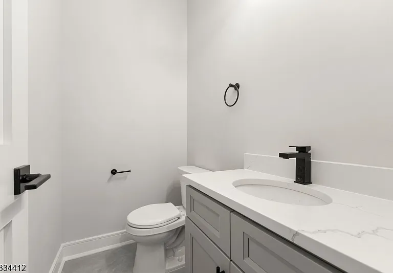 178 Newark Pompton Tpke #302 — Photo 11