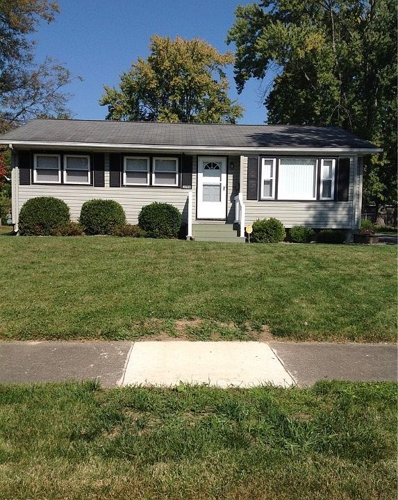 1st image of 3098 Aris St NW