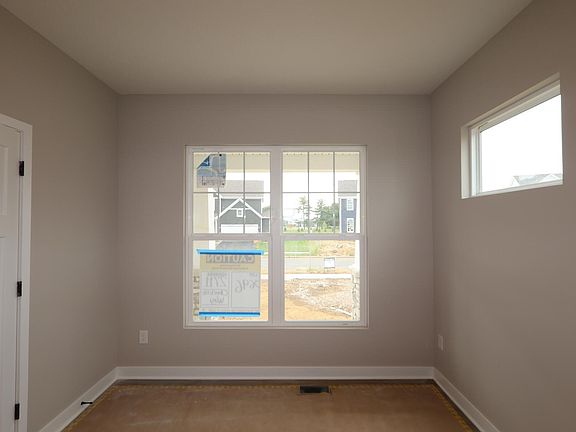 2nd image of 2711 Charlotte Way