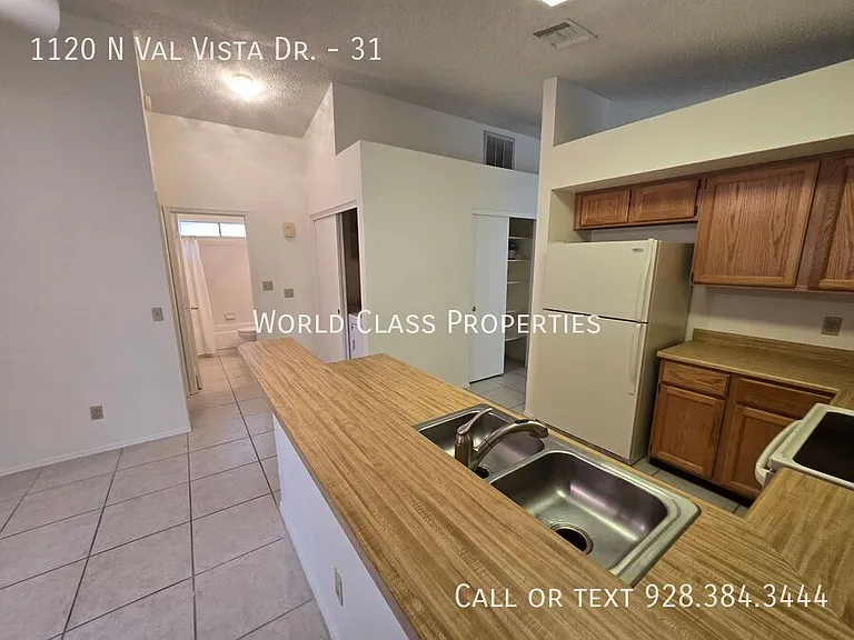 1120 N Val Vista Dr #31 — Photo 9