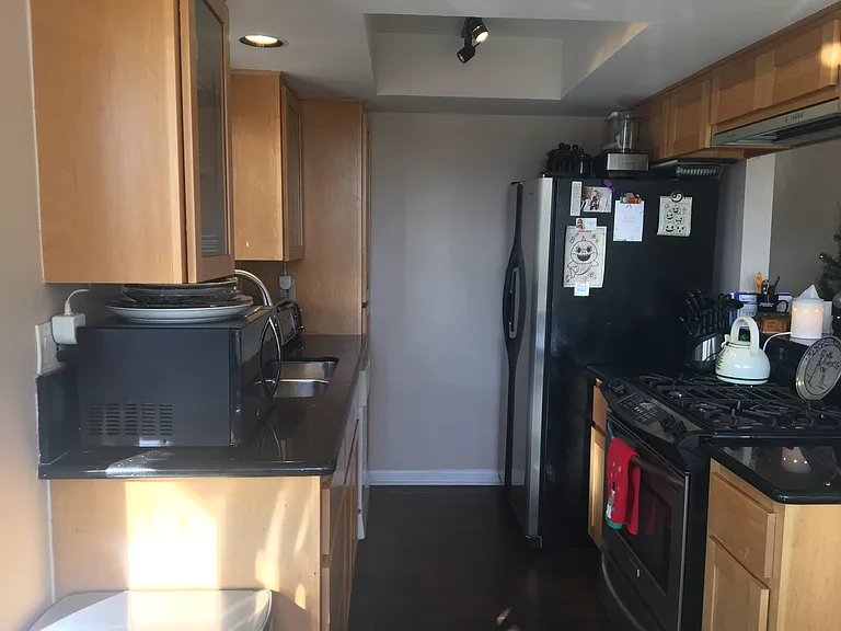 869 S Wooster St — Photo 11