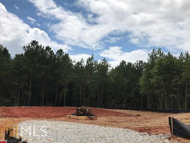 2nd image of 409 Jasmine Cir
