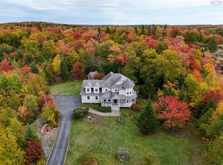 43 Glen Torridon Ct, Halifax, NS B4B 1W3