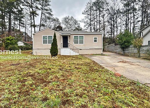 2nd image of 1368 Alverado Way