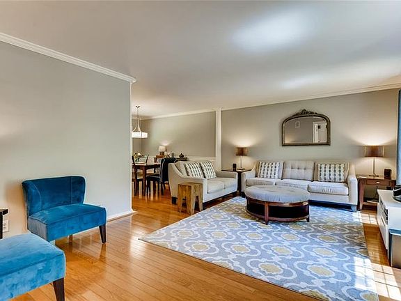 5th image of 270 Post House Ct SE