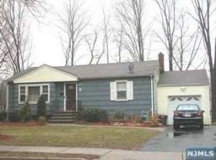 235 Hillside Ave, Allendale, NJ 07401