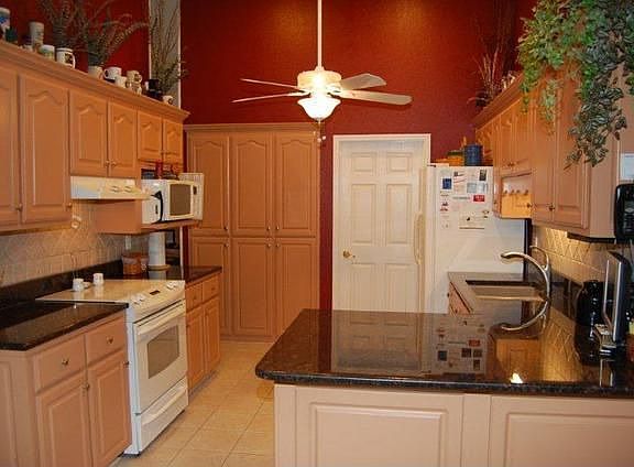 3rd image of 2600 Barefoot Creek Cir