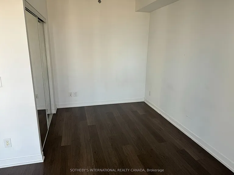 225 Sackville St #1411 — Photo 5