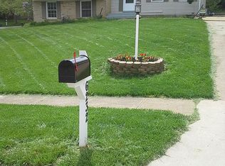 6232 Hidden Canyon Rd, Centreville, VA 20120