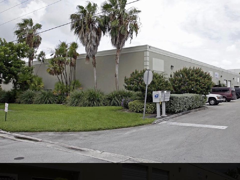 2nd image of 10827 NW 29th St