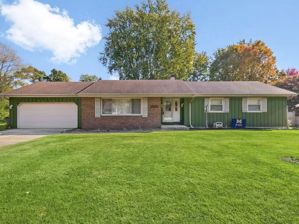 53196 Bajer Ln, South Bend, IN 46635
