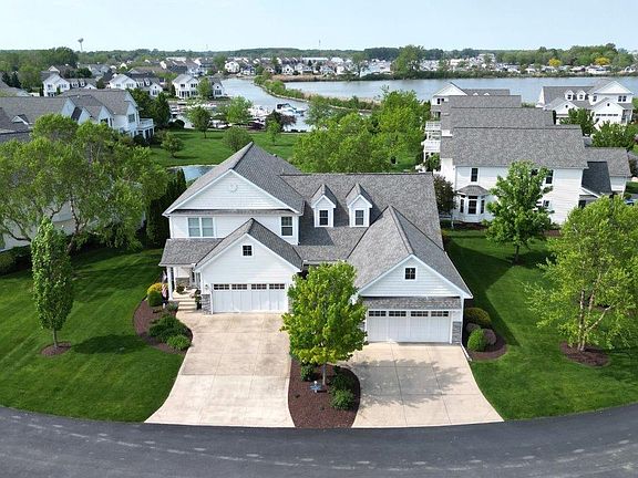 2nd image of 5333 Swan Dr #J2