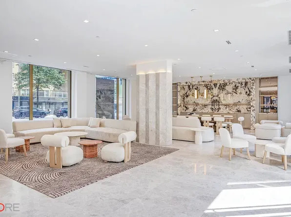 250 East 25th Street image 11 of 19