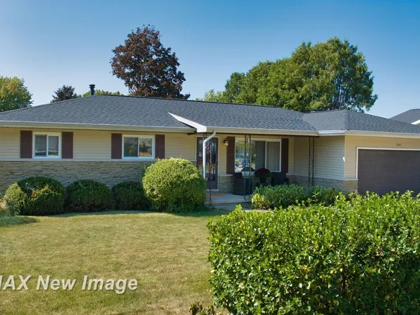 5161 Loganberry Dr, Saginaw, MI 48603