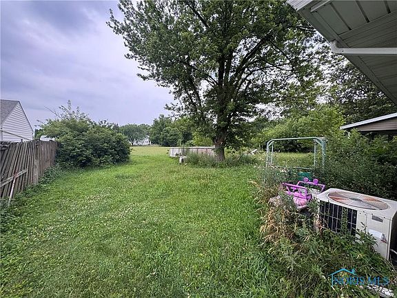 5th image of 28601 Hille Dr