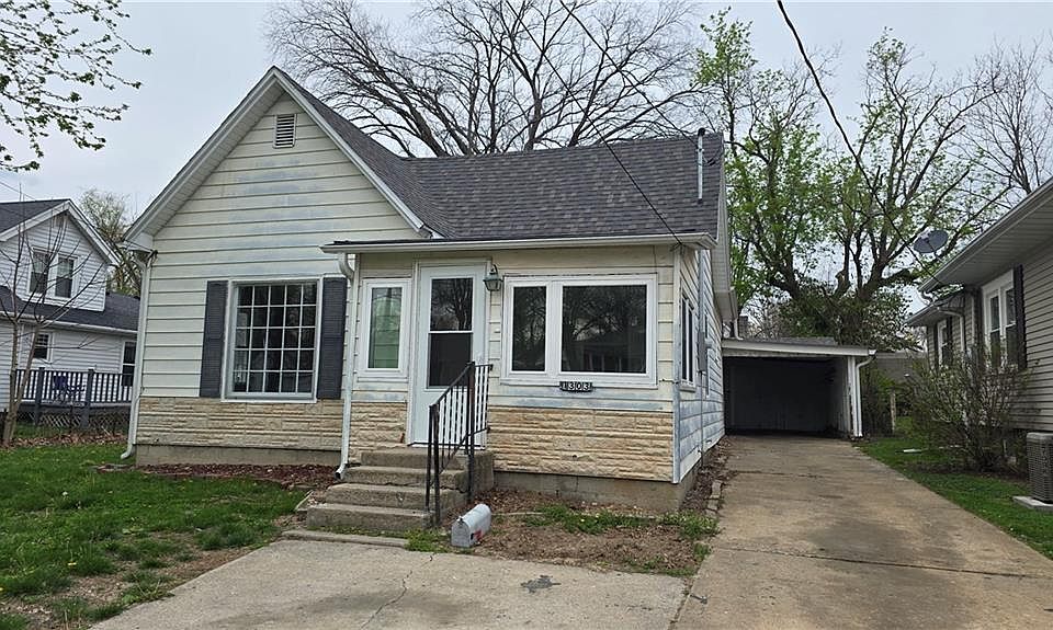 1st image of 1303 Jackson St