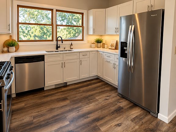 5th image of 15540 Dapple Cir