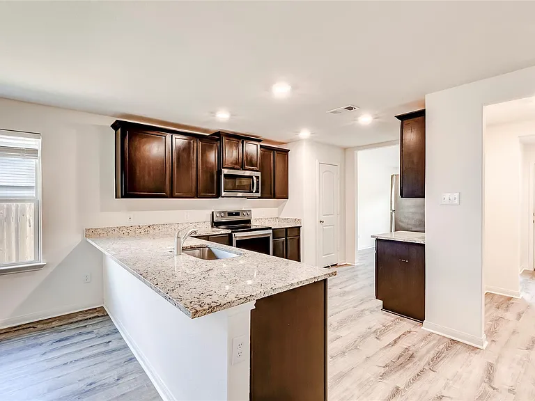 18744 Speculator Ln — Photo 13