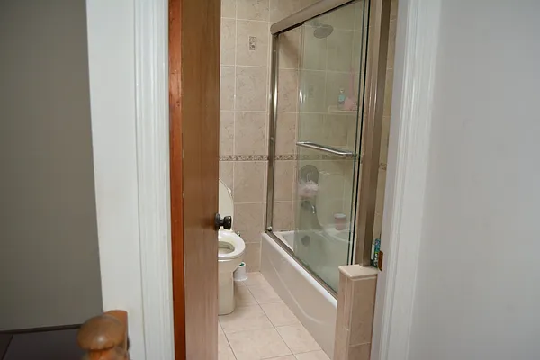 Sold by REMAX Elite | media 26