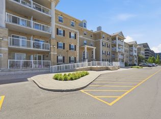 7428 Markham Rd #201, Markham, ON L3S4V6